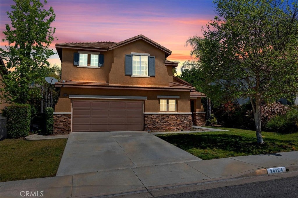 Photo of Listing #IV25088922