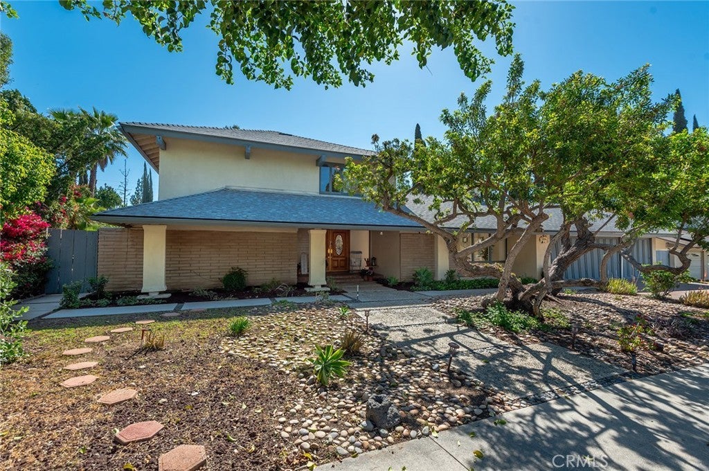 Photo of Listing #SR25081497