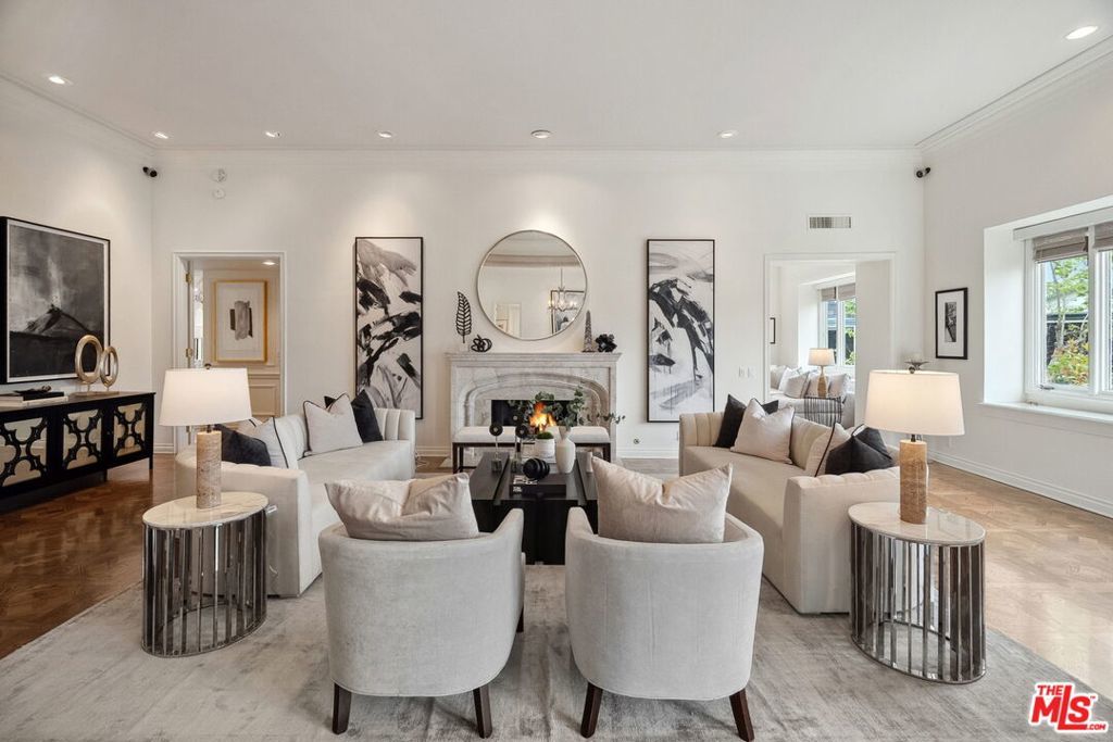 Photo of Listing #25528505