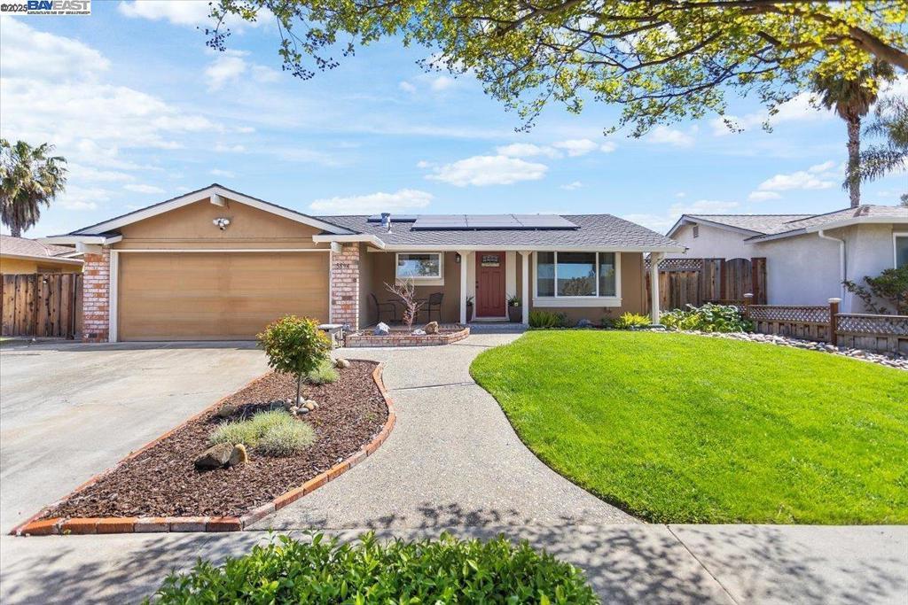 Photo of Listing #41094440