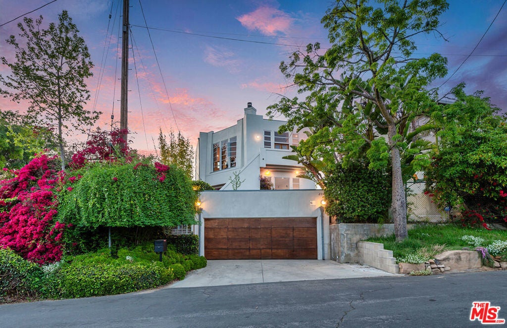 Photo of Listing #25528561