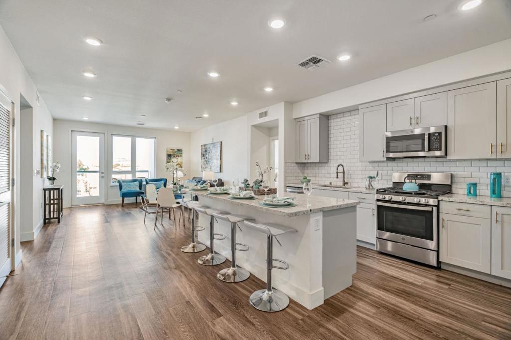 Photo of Listing #ML82003748