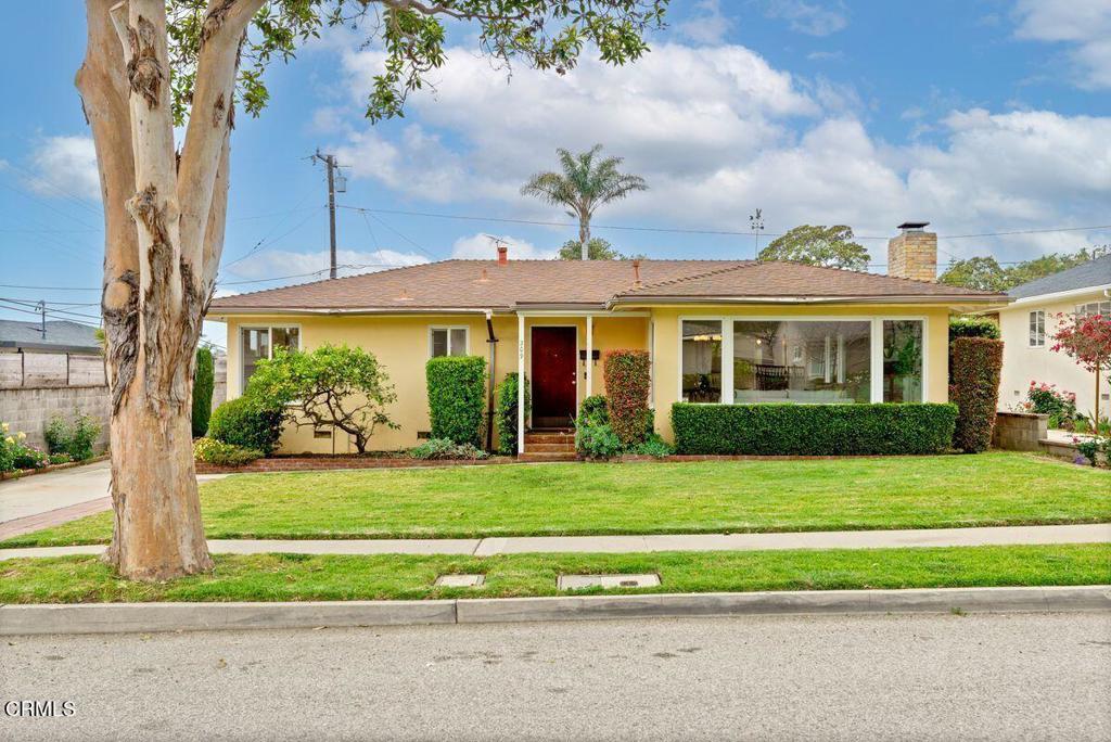 Photo of Listing #V1-29501