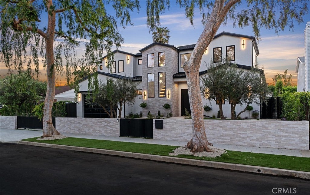 Photo of Listing #SR25089120