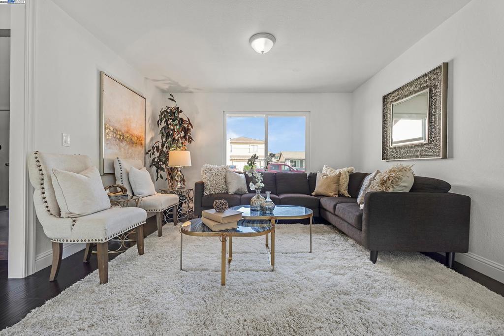 Photo of Listing #41094489