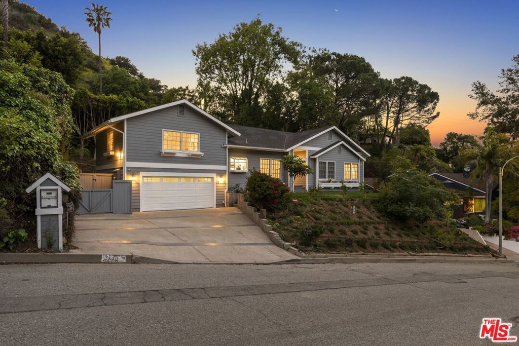 Photo of Listing #25518061