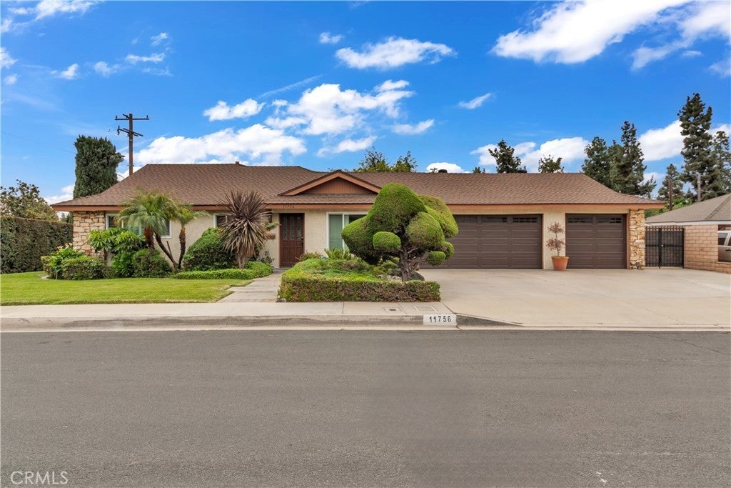 Photo of Listing #DW25089479