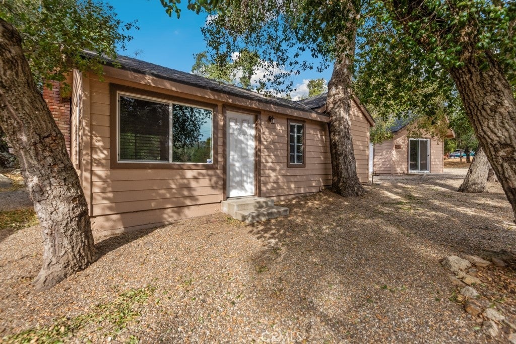 Photo of Listing #IV25089098