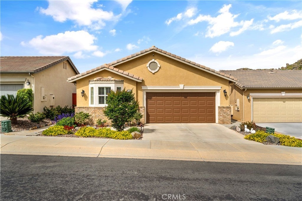 Photo of Listing #SW25089193