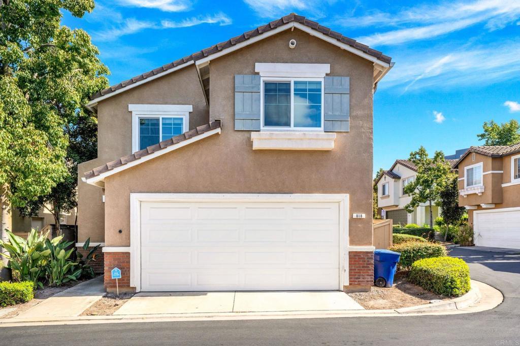 Photo of Listing #PTP2502903