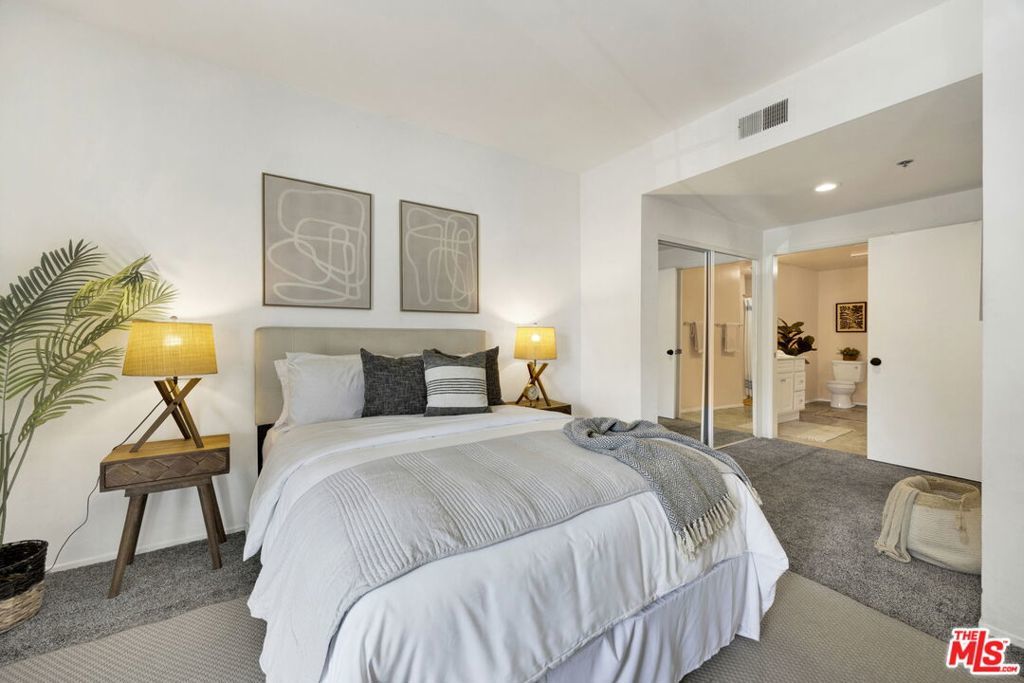 Photo of Listing #25529141