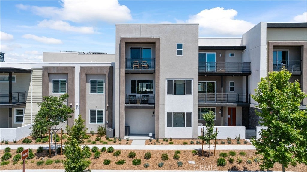 Photo of Listing #WS25089818