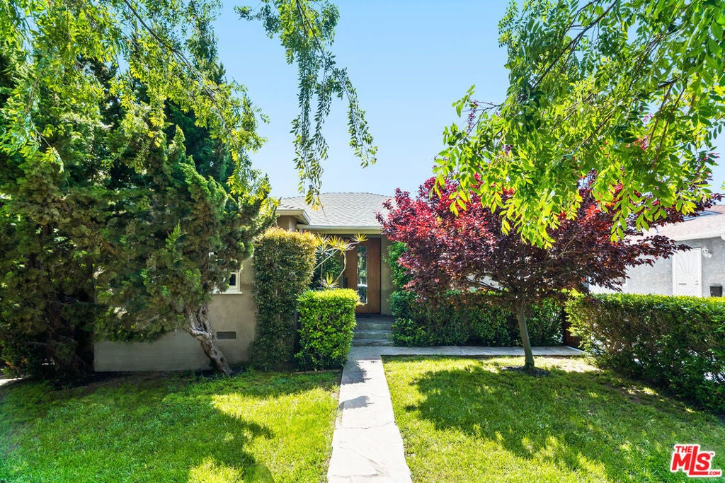 Photo of Listing #25515171