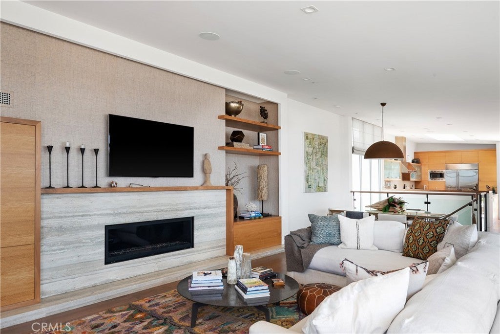 232 26th Street