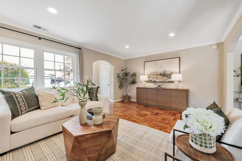 Photo of Listing #ML82003881