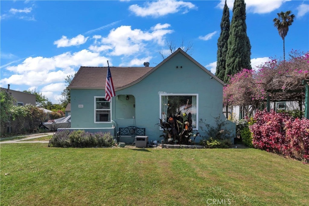 Photo of Listing #DW25089782