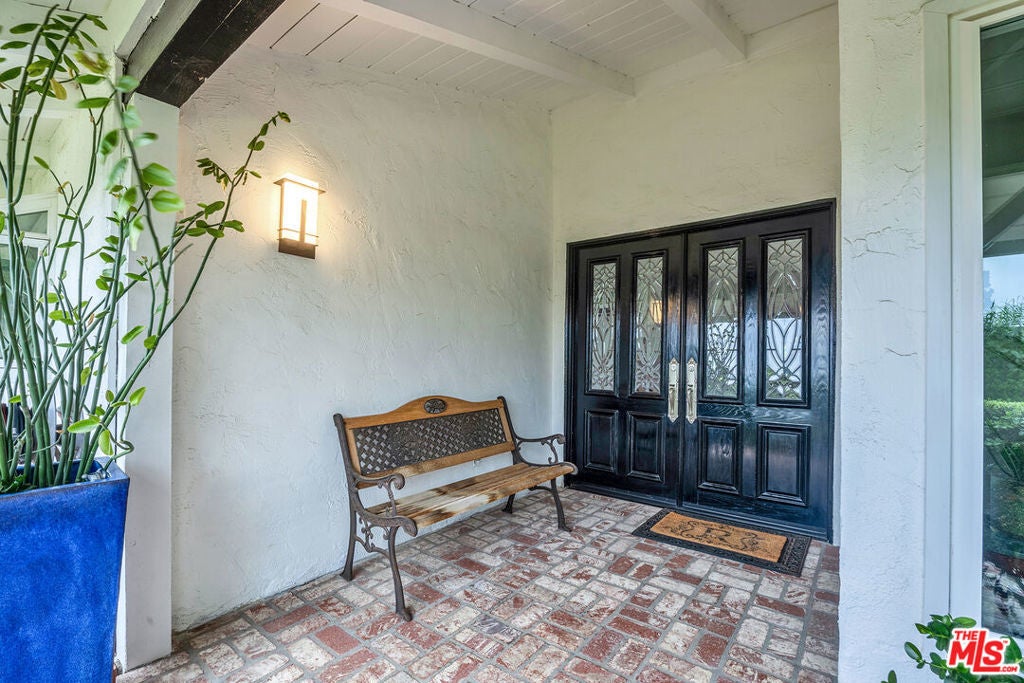 Photo of Listing #25528601