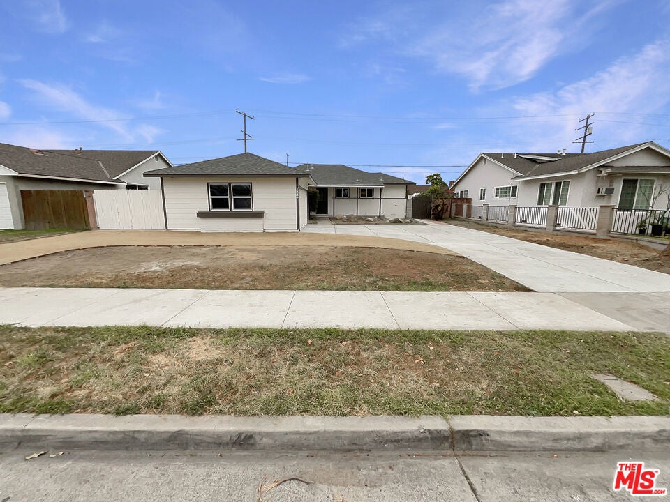 Photo of Listing #25529807