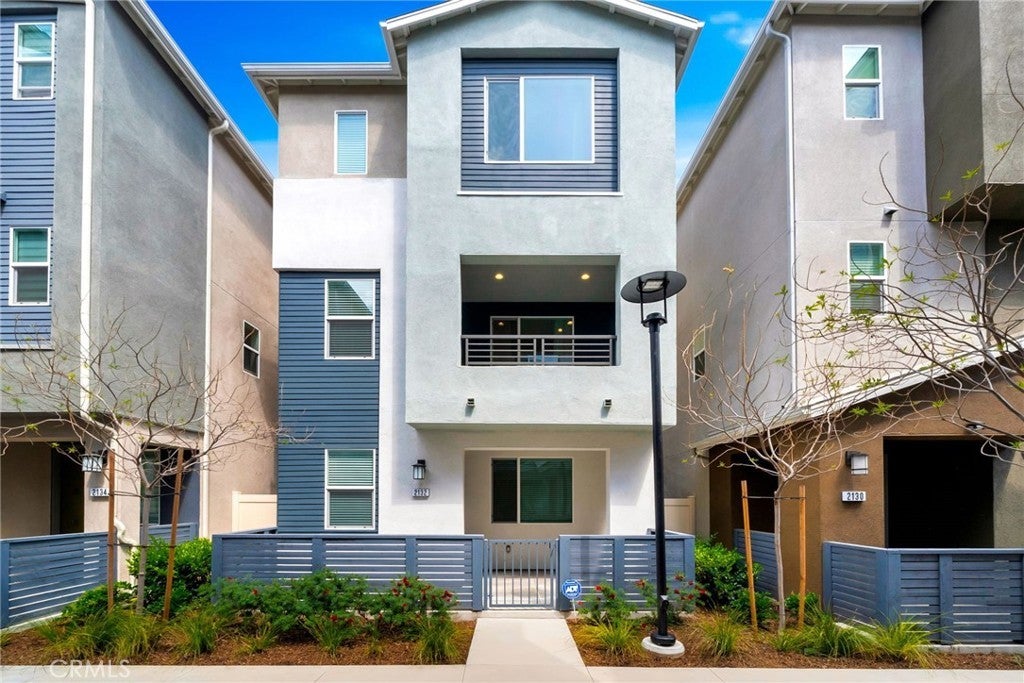 Photo of Listing #OC25090388