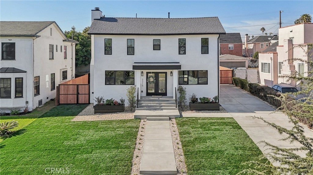 Photo of Listing #DW25090429