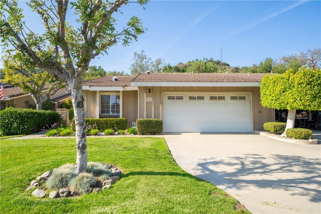 Photo of Listing #CV25082838