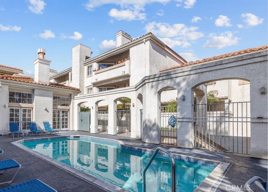 Photo of Listing #OC25090443