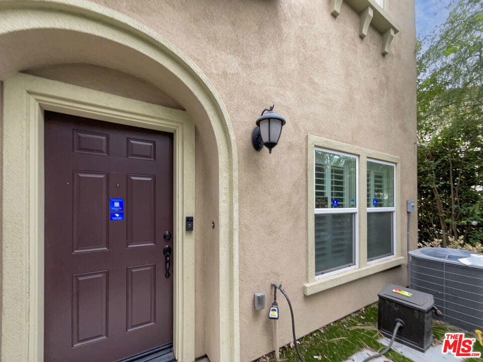 Photo of Listing #25529863