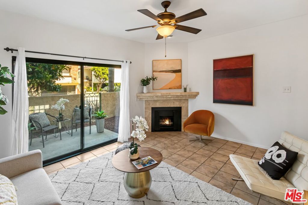 Photo of Listing #25526159