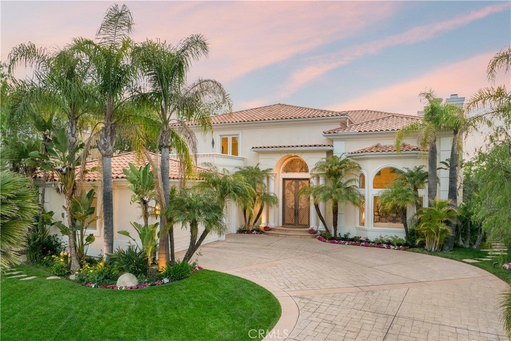 Photo of Listing #SR25090464