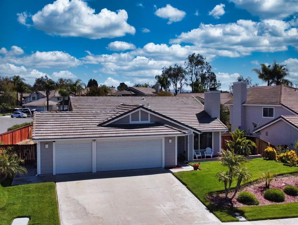 Photo of Listing #PTP2502935