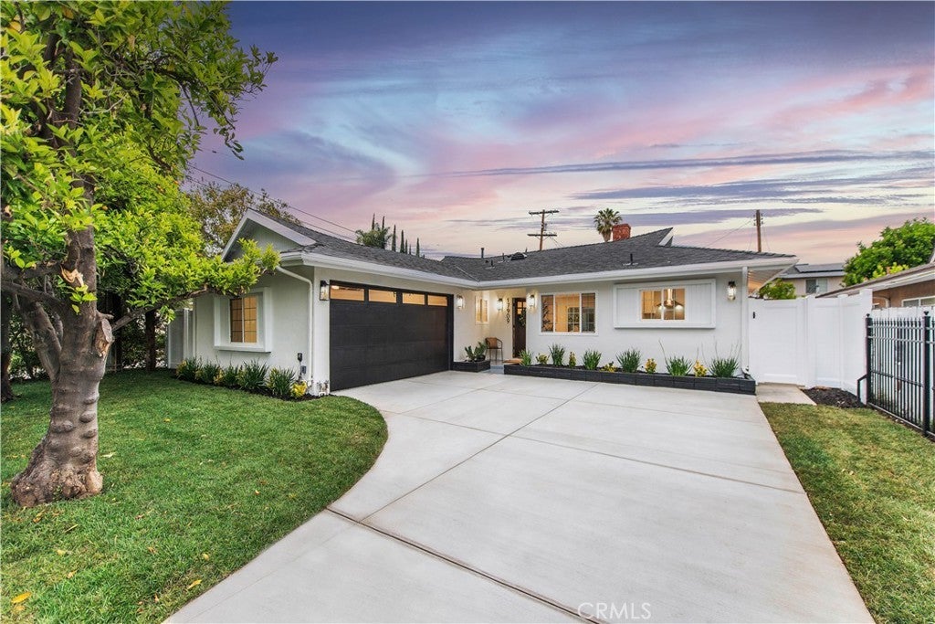 Photo of Listing #SR25087145