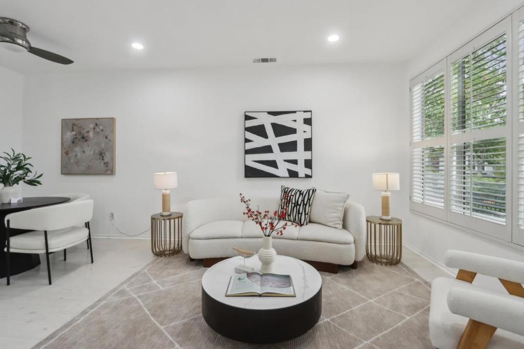 Photo of Listing #ML81998078