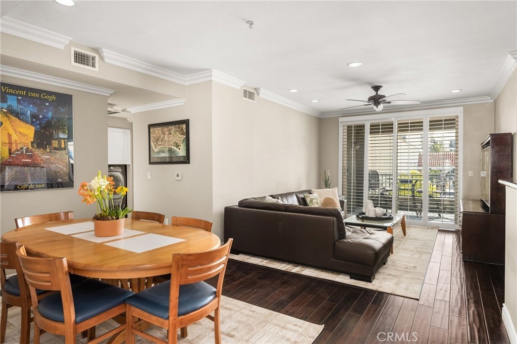 Photo of Listing #PW25090512