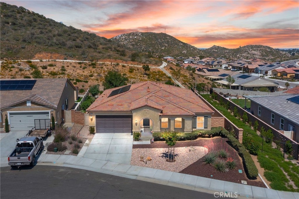 Photo of Listing #SW25090196