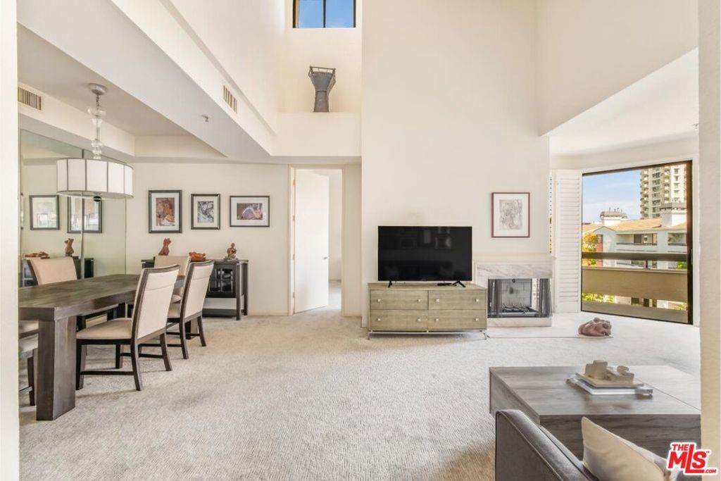 Photo of Listing #25529803