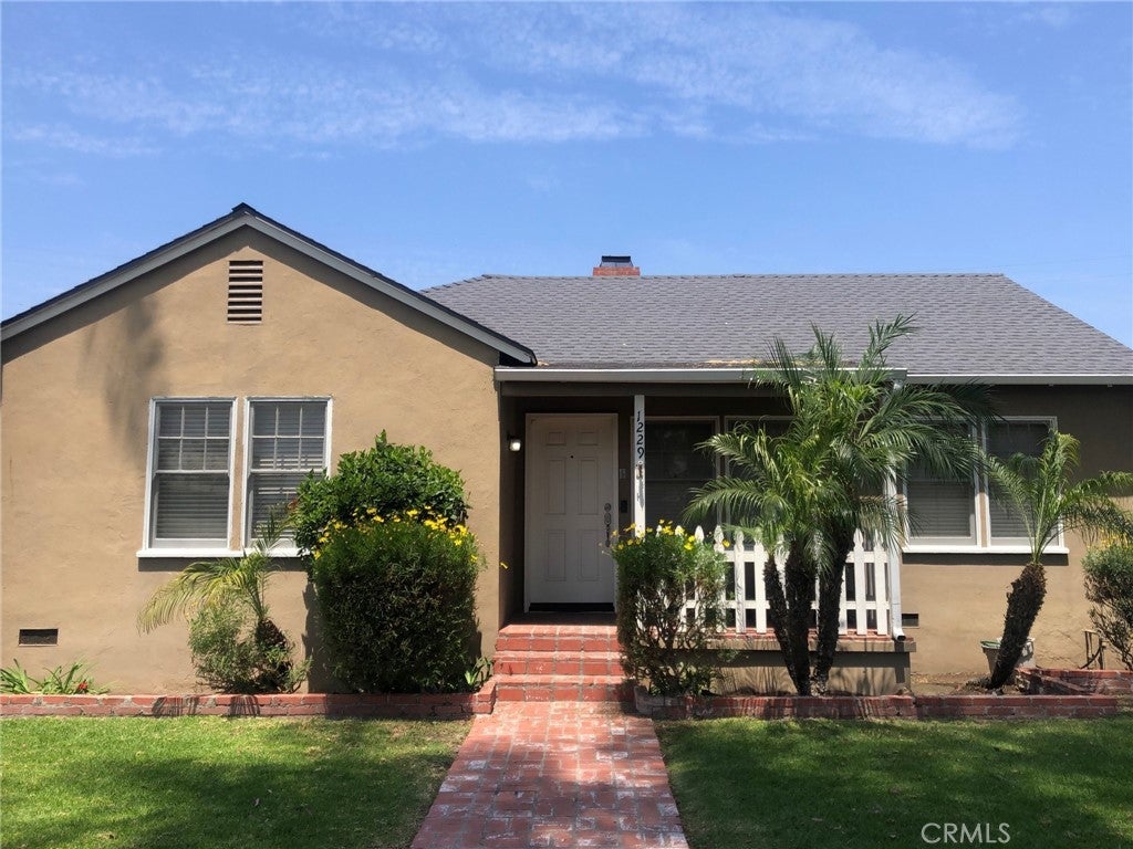 Photo of Listing #PW25089293