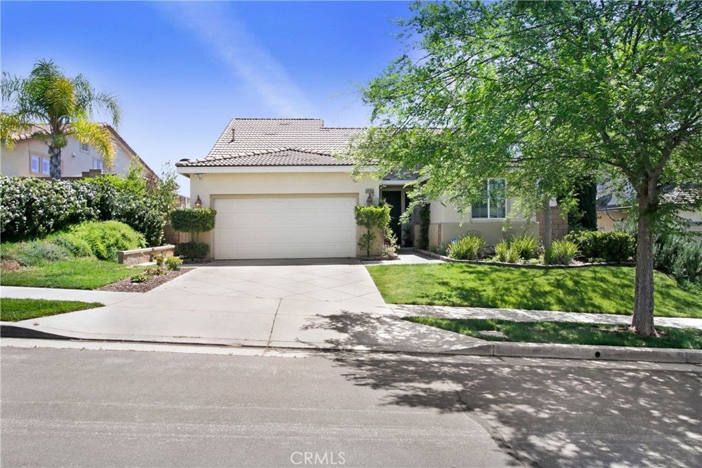 Photo of Listing #PW25089505