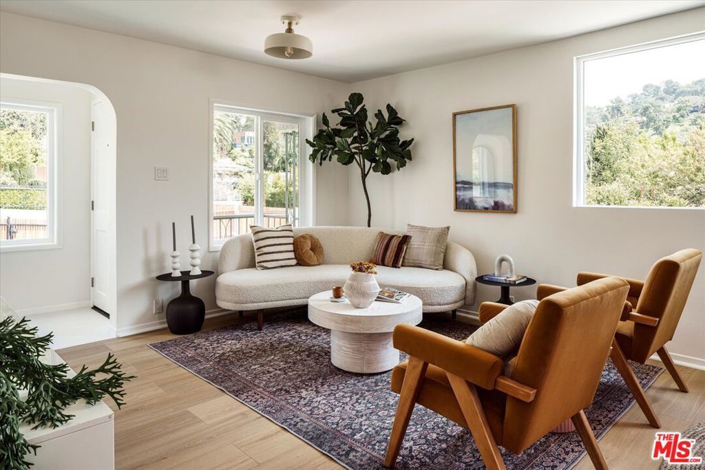 Photo of Listing #25526525