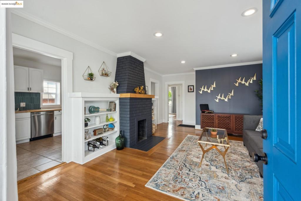 Photo of Listing #41094844