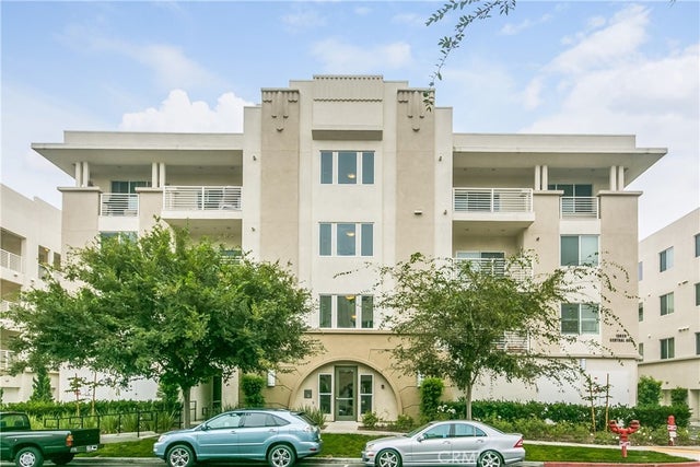 13029 Central Avenue 204, Hawthorne.