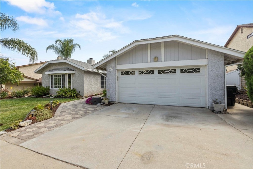 Photo of Listing #SR25088860