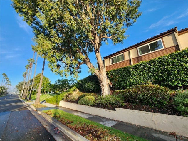 5951 Armaga Spring Road B, Rancho Palos Verdes.