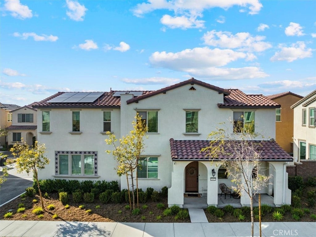 Photo of Listing #RS25091098