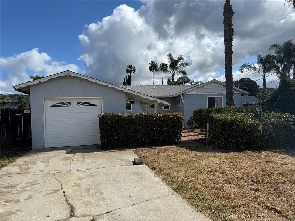 Photo of Listing #SR25088595