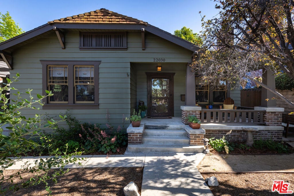 Photo of Listing #25530097