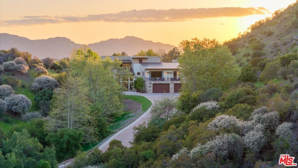 Photo of Listing #25529657