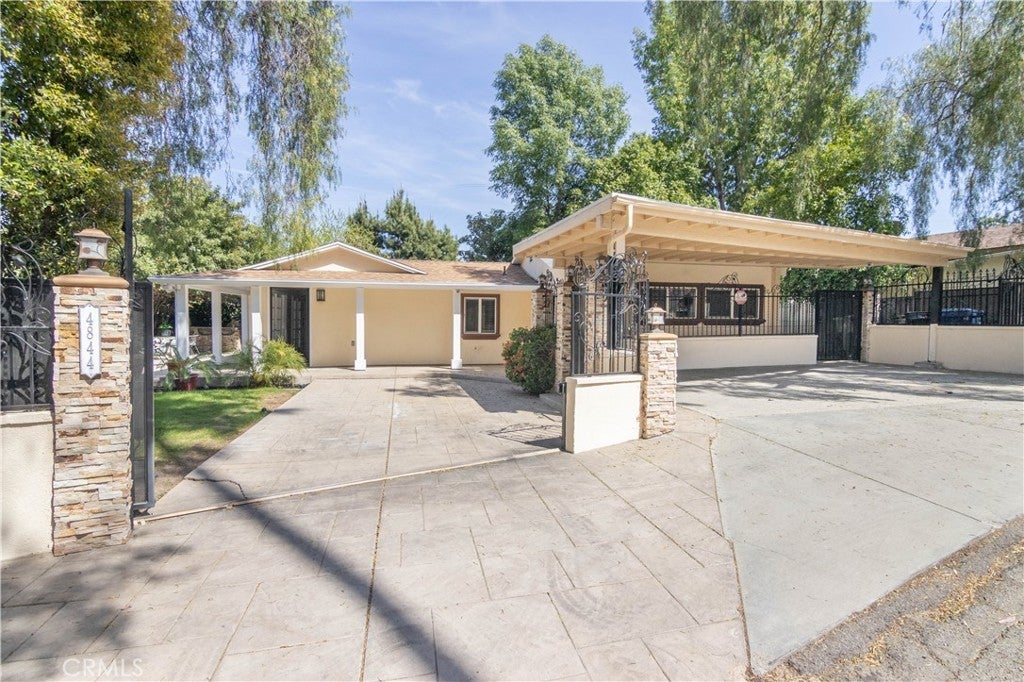 Photo of Listing #SR25089401