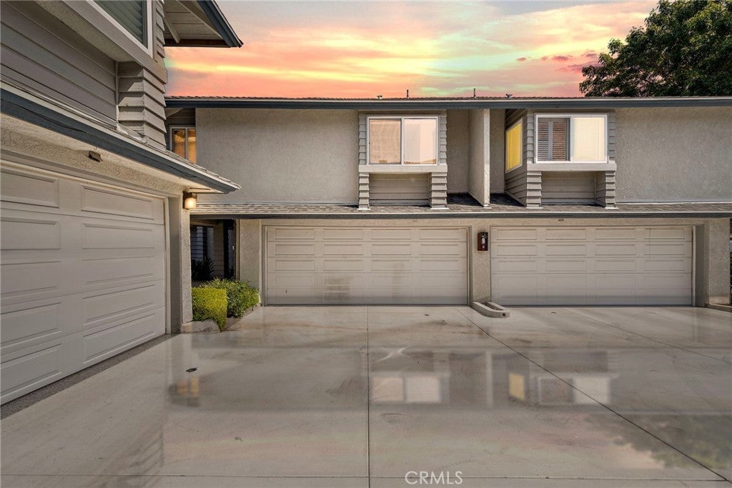 Photo of Listing #OC25090703