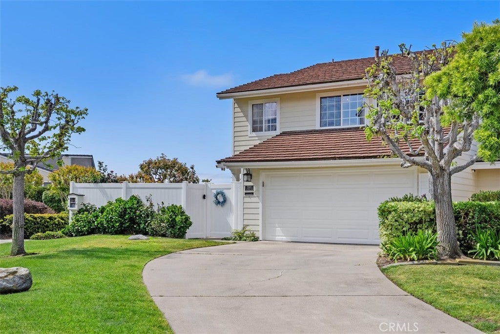 Photo of Listing #OC25091375