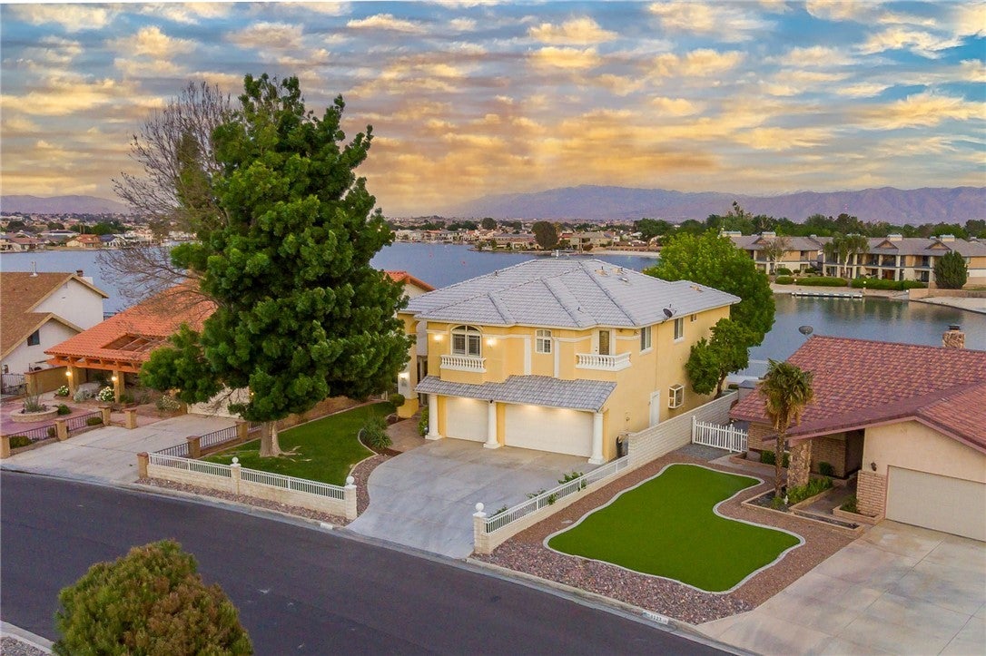 Photo of Listing #IV25091348